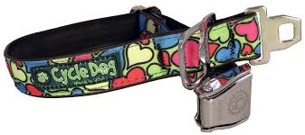 Cycle Dog, Hundhalsband tillverkat av återvunnet material, finns i flera olika färger