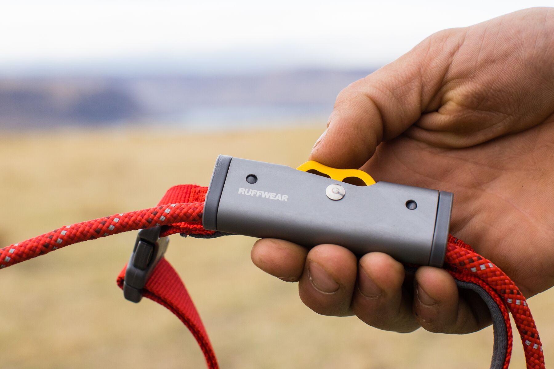 Ruffwear Hitch Hiker™ klätterinspirerat koppel med justerbar längd, finns i två färger