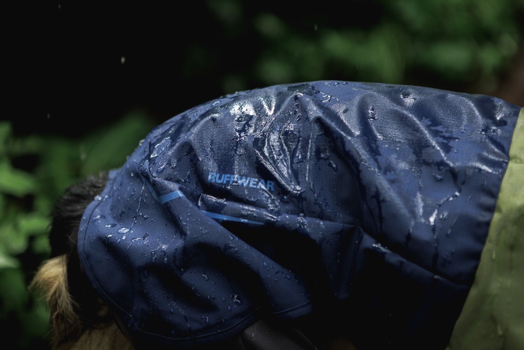 Vattentät Hundoverall - Sun Shower™ Coverall