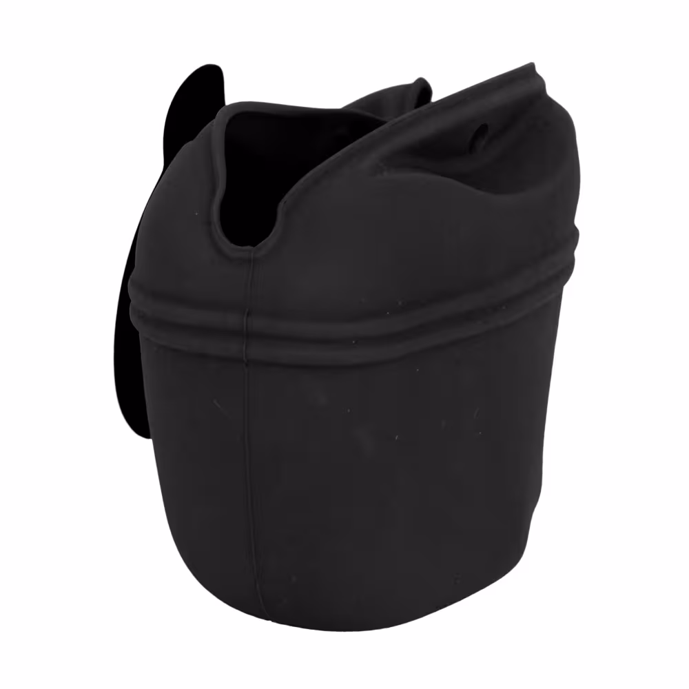 Godisbag Sara Svart – silikonväska med magnetlås och bältesfäste